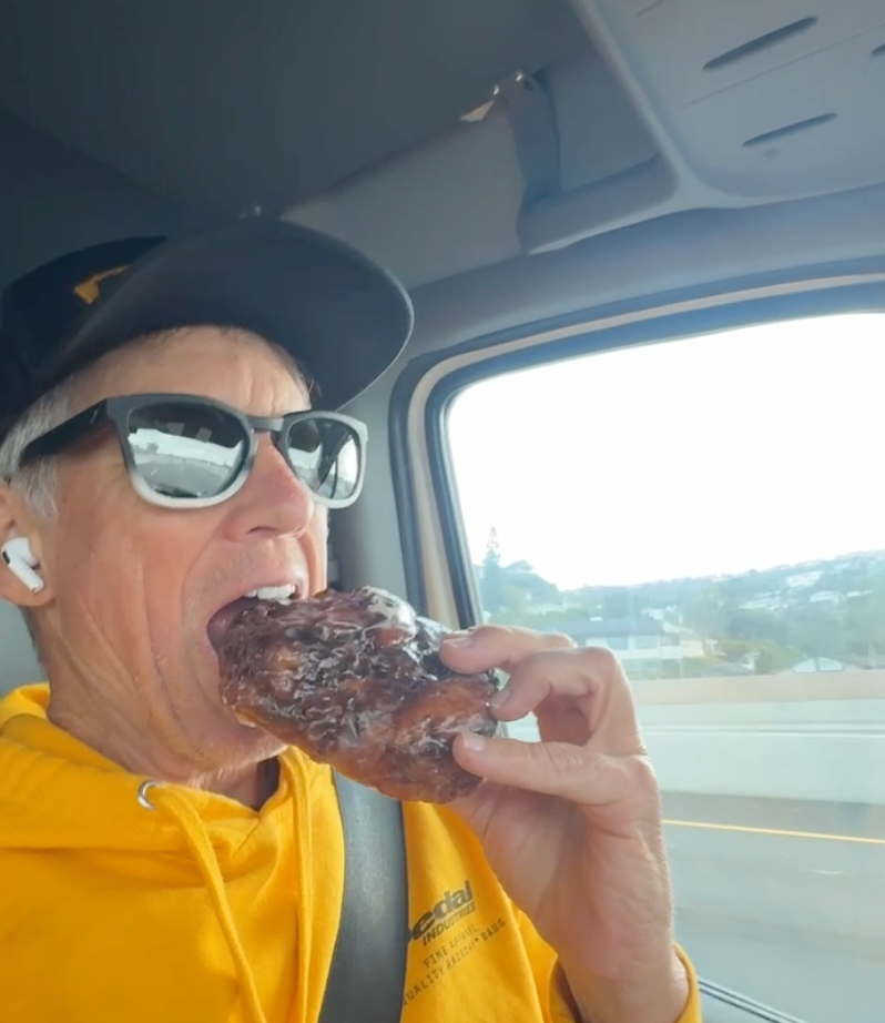 AN ATHEIST, A GOD-FEARER, AND GRAVEL RACER WALKED INTO AN EXPO